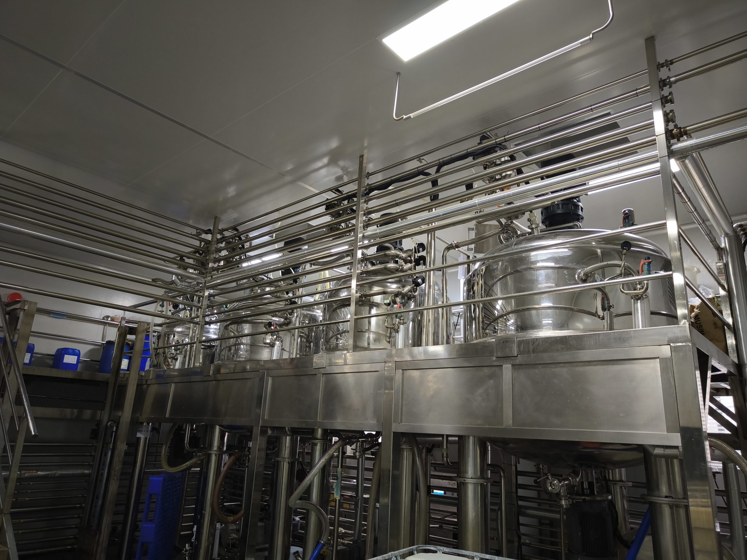 Actual Guangzhou Gaofu factory production equipment
